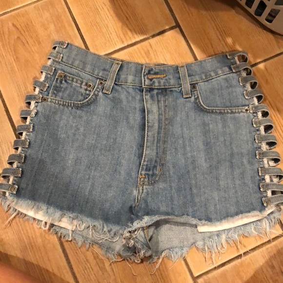 Carmar jean shorts with ribbed sides - Picture 1 of 1